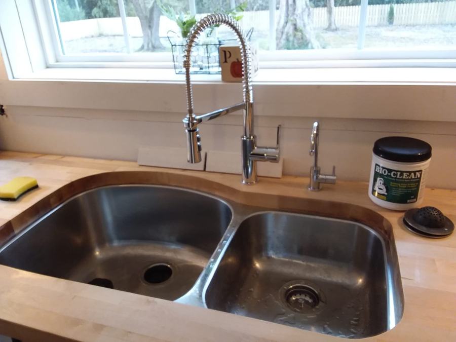 Kitchen sink and drain installed by Precision Plumbing