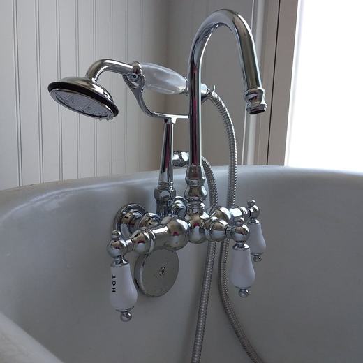 Clawfoot tub faucet installed by Precision